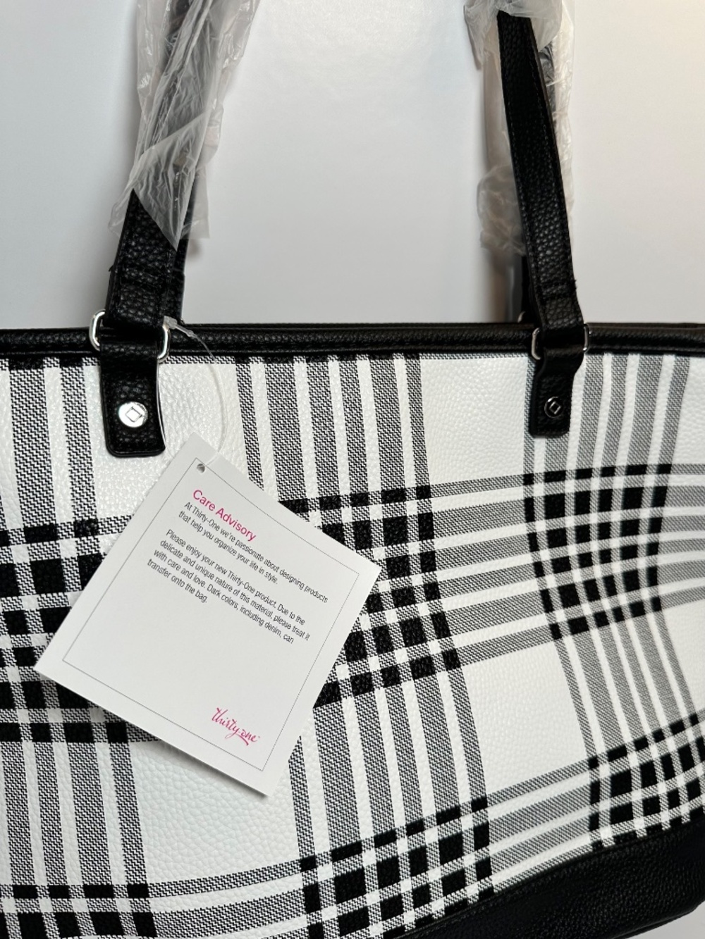 Thirty-One City Chic Tote Buffalo Check Pebble | Black White Plaid - Picture 2 of 7